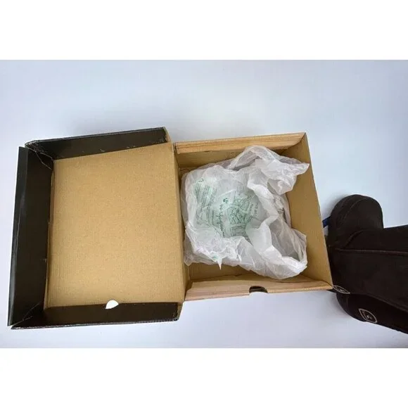 BearPaw Meadow Youth Short 604Y Chocolate Winter Boots Size 2 Youths Shoes NEW - Picture 9 of 10